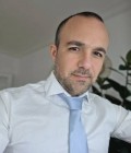 Встретьте Мужчинa : Edy, 41 лет до Бельгия  Enghien